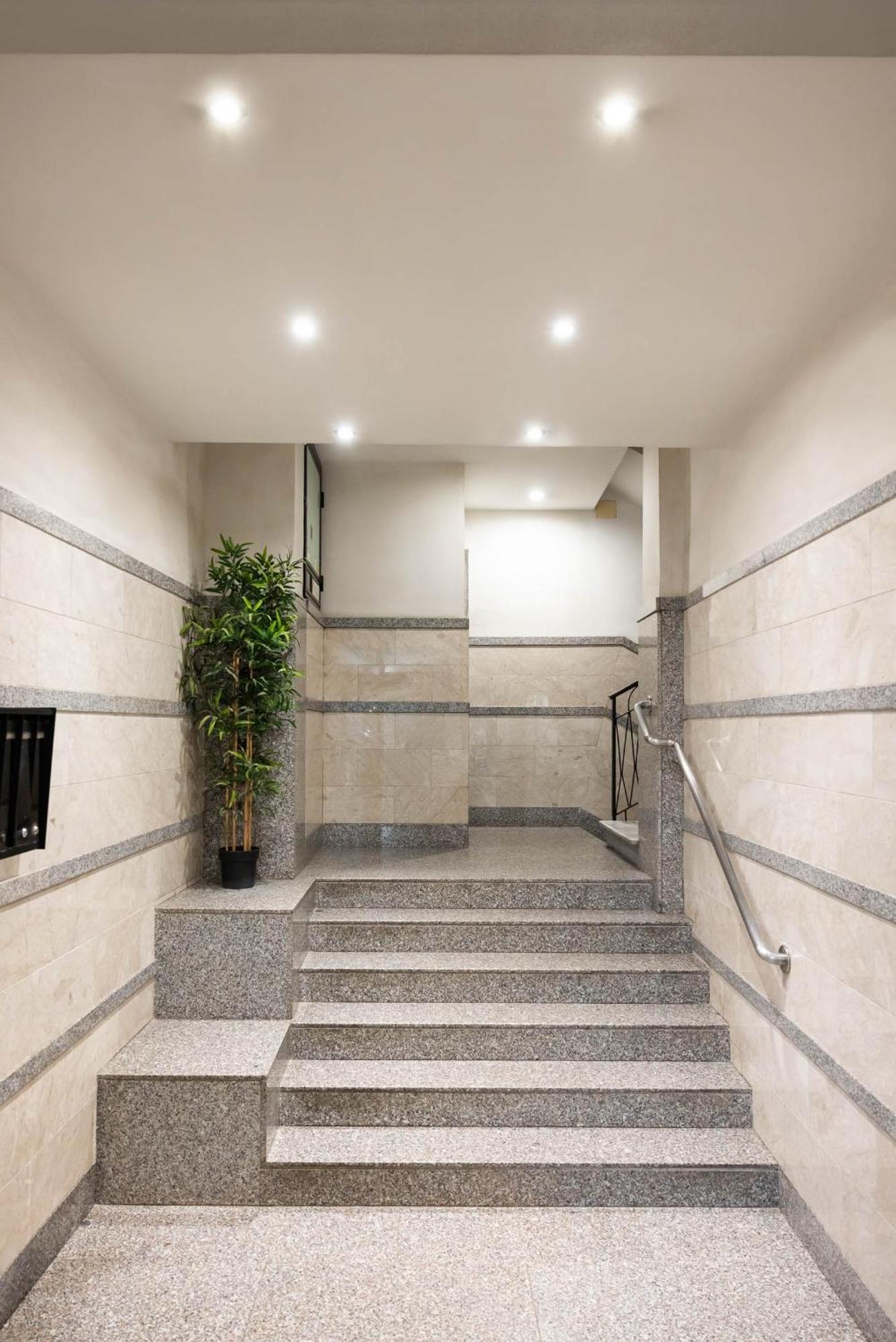 Casa Dei Visionari - Mare Apartment Bari Exterior foto